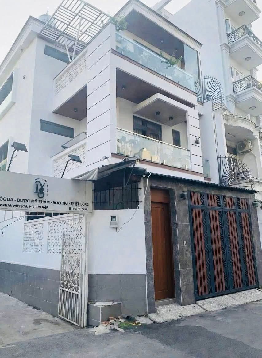 Lô Góc 6.5m – Ô Tô Ngủ Nhà – Sát MT Phan Huy Ích – Gò Vấp – 10.5 Tỷ