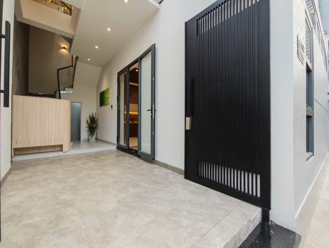 Nhà mới 4 tầng Huỳnh Tấn Phát Quận 7 – ngang 8m – sân thượng – 8.7 tỷ TL