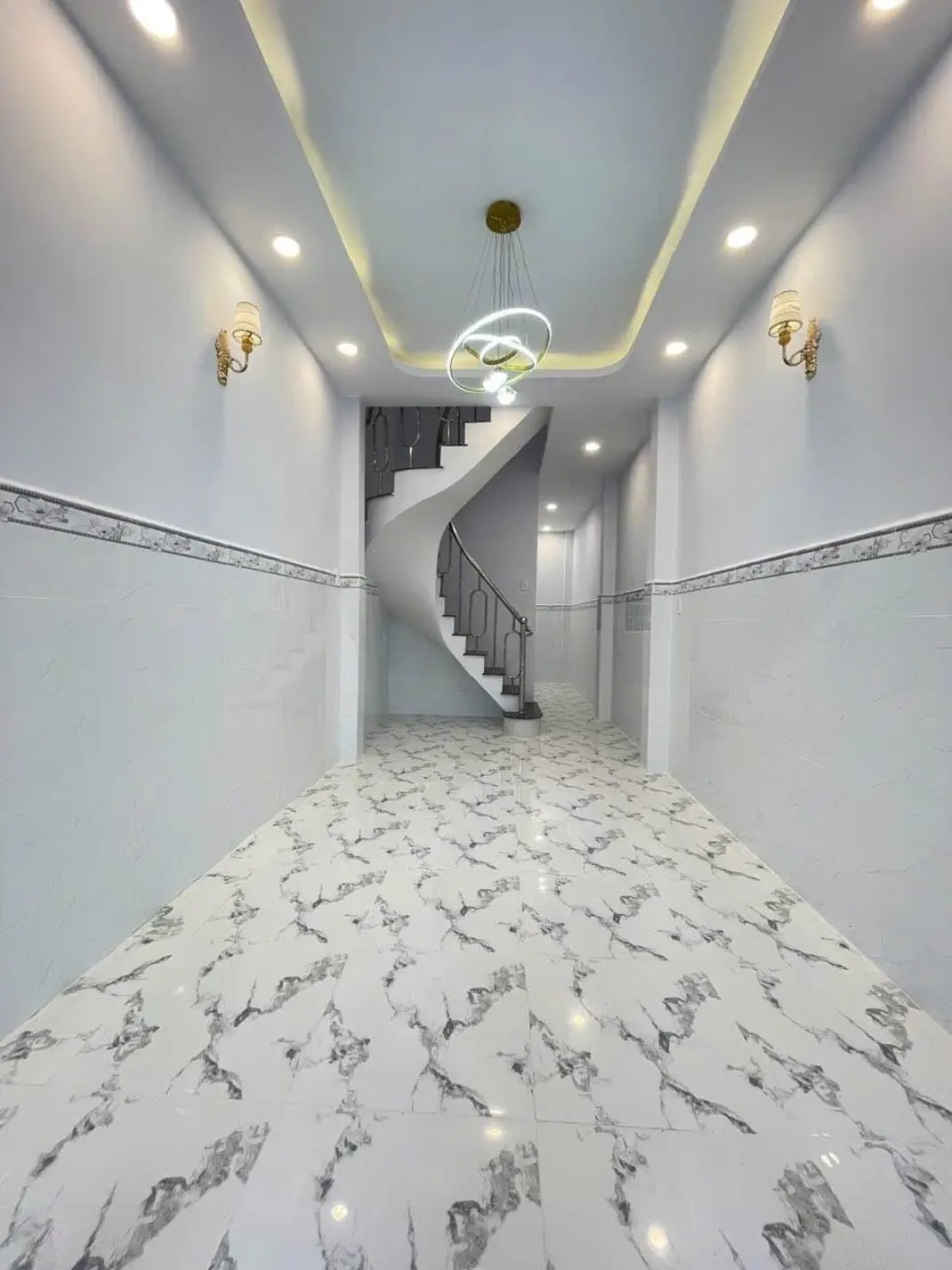 3.68 Tỷ – Nhà Nở Hậu – 2PN – Gần Công Viên Q8 – Ở Ngay