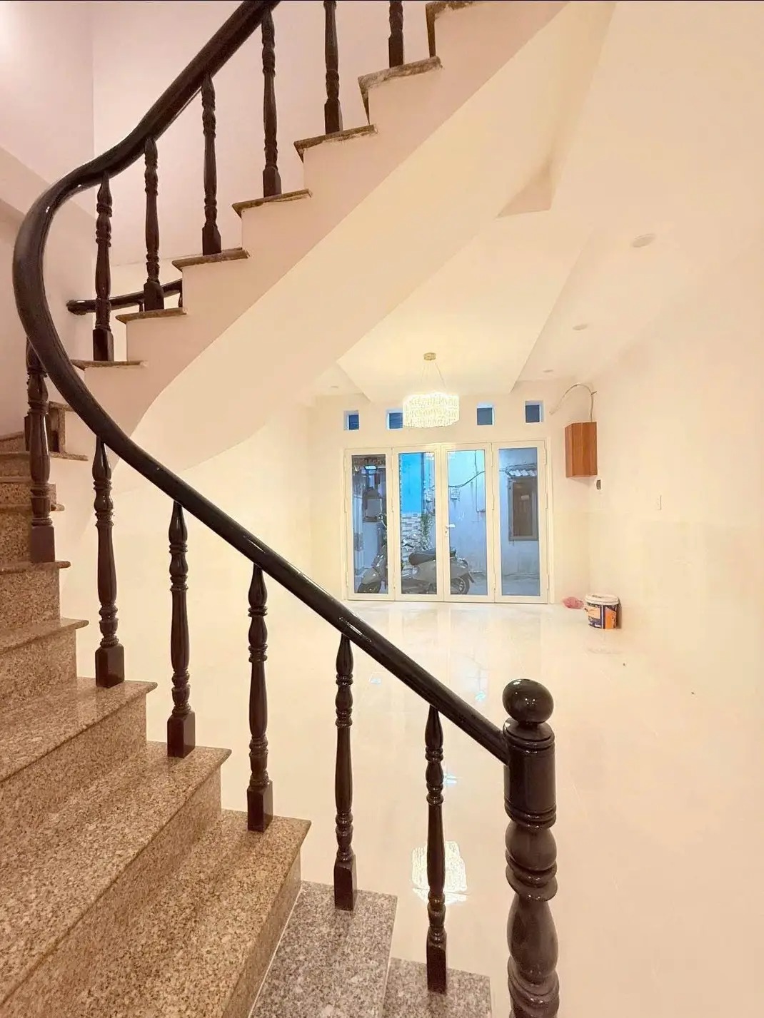 3.7 Tỷ – Ngang 4m – 2PN – Bông Sao Q8 – Giá Tốt