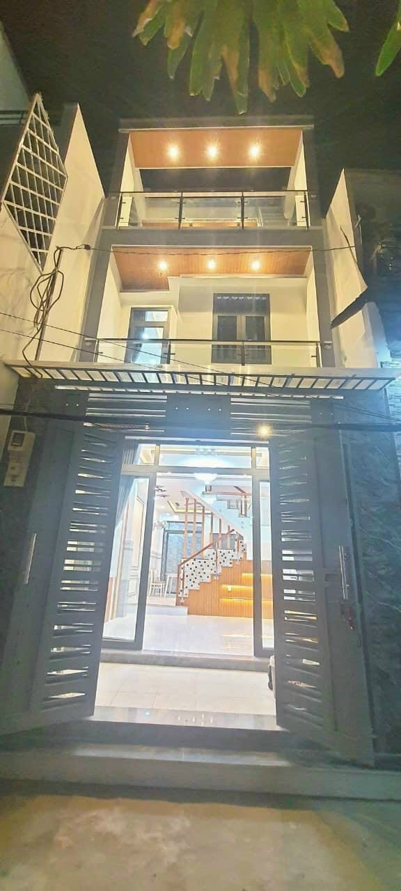 Chính chủ gửi Nhà bán Phạm Thế Hiển P6 Q8. đang hoàn thiện mới 100%.