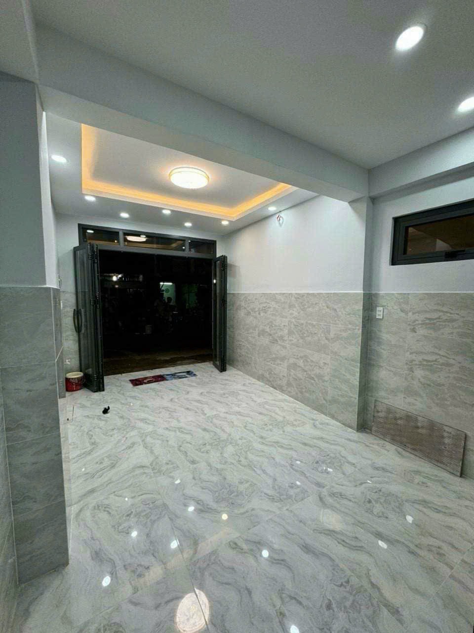 Bán nhà Quận 8,  1 Tầng, 2PN, 2Wc, 33.5m2, giá bán 4,680 tỷ.