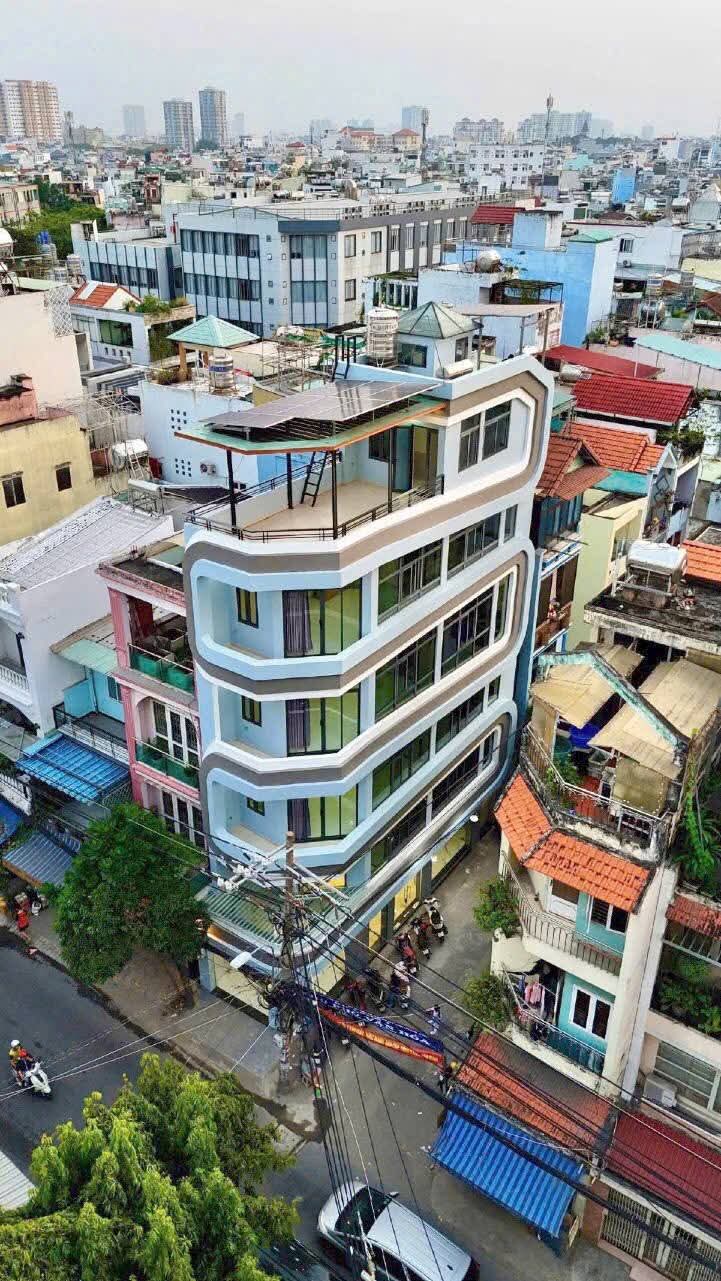 Hiếm Có Nhà 2 Mặt Tiền Có Thang Máy – 6 Tầng – MT Ni Sư Huỳnh Liên – Dòng Tiền 45tr/th – 17.6 Tỷ