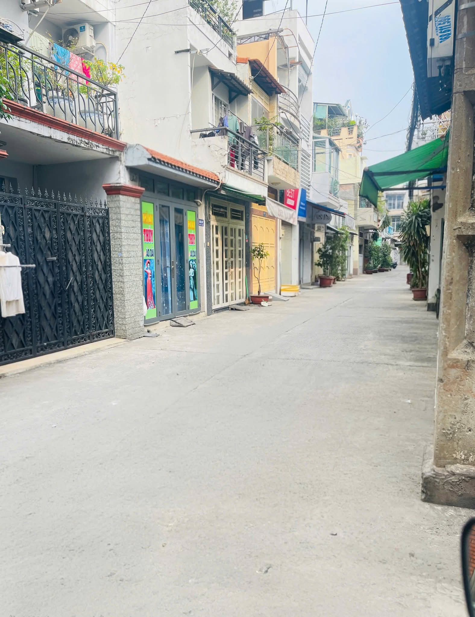 2 Mặt HXH 6m – 62m2 – CMT8 Tân Bình – Giá Chỉ 9.x Tỷ