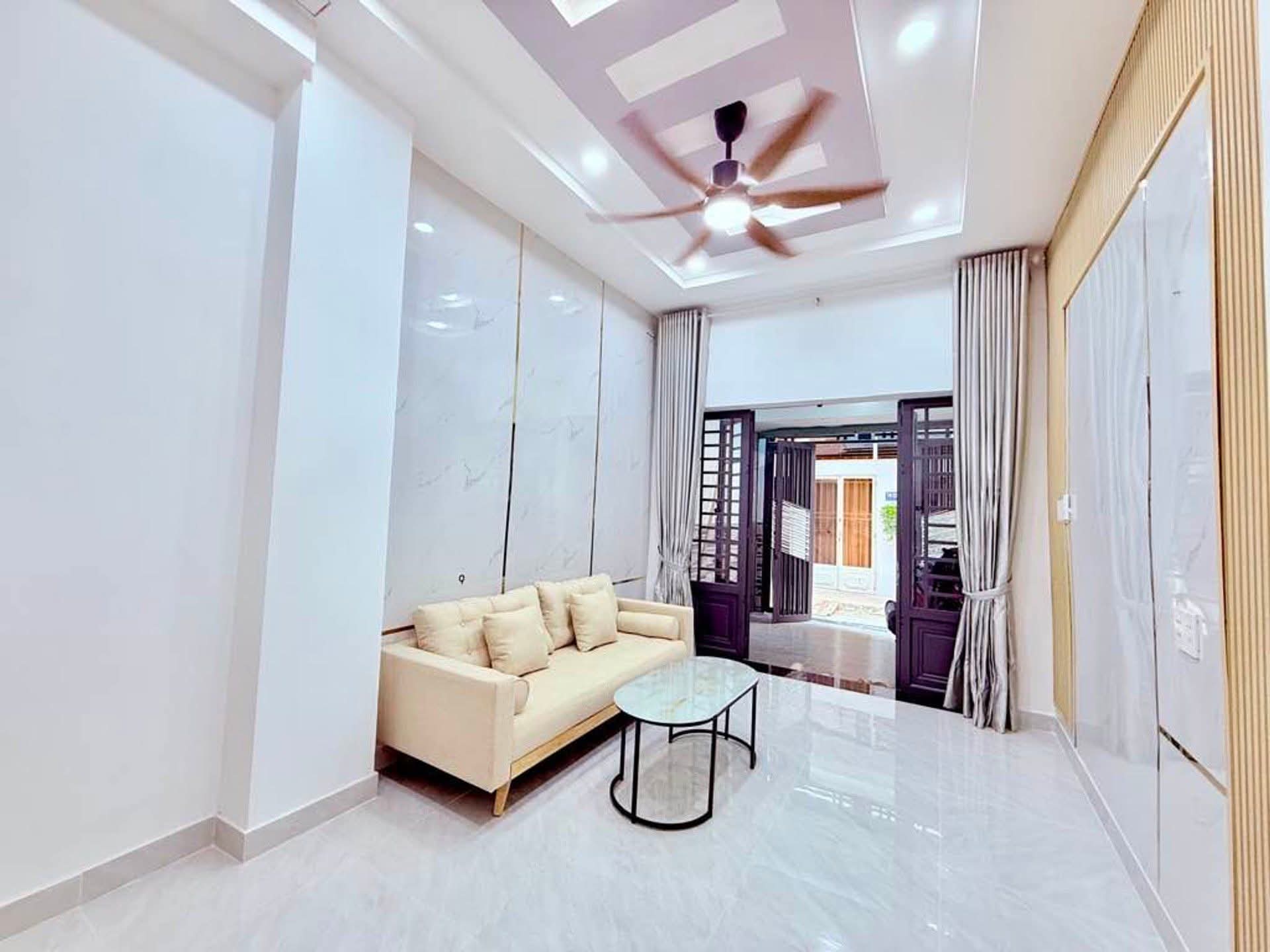 4.x Tỷ – 41m2 – 2 Tầng Full Nội Thất – Nguyễn Sỹ Sách – Sát Emart